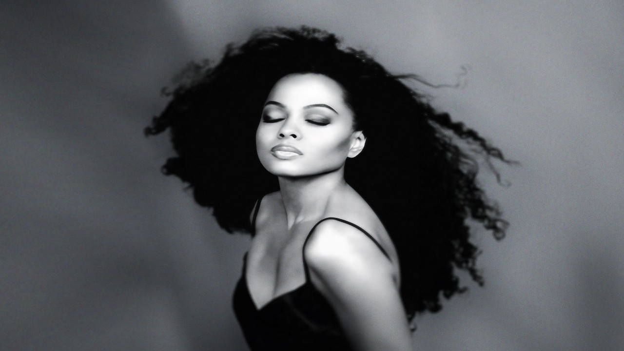 Diana Ross - Live in Concert - One Legendary Voice. Decades of Hits.