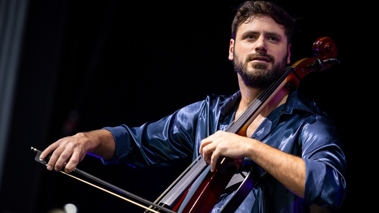 HAUSER on Sat, 29th Nov 2025 18:30
