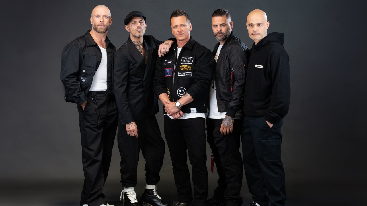 Five on Sat, 22nd Nov 2025 18:30